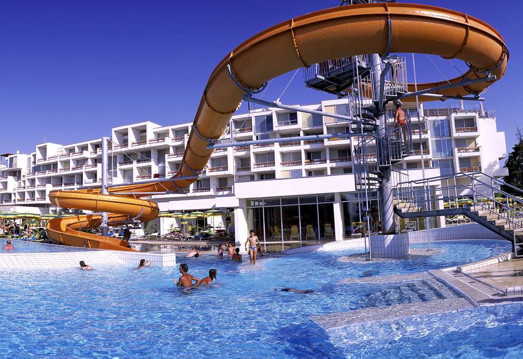 Hotell Falkensteiner Club Funimation Borik Zadar
